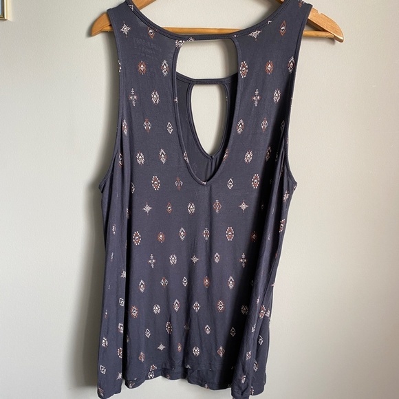 Torrid Super Soft‎ Knits Women's Gray Allover Print Tank Top Size 1X - Picture 4 of 9